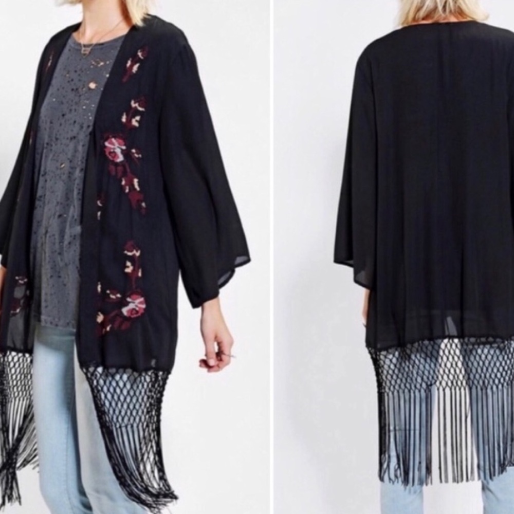 UO Staring at Stars Embroidered Fringe Kimono